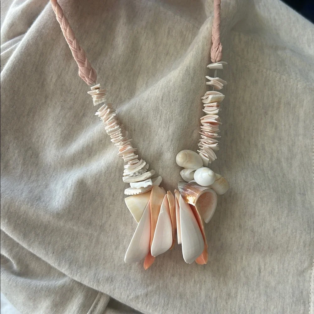 Free People Kalua Shell Necklace - Picture 3 of 5